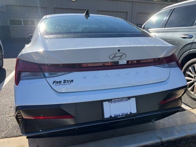 2025 Hyundai Elantra SEL Convenience