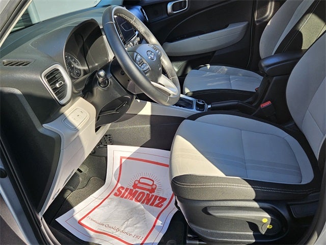 2021 Hyundai Venue SEL