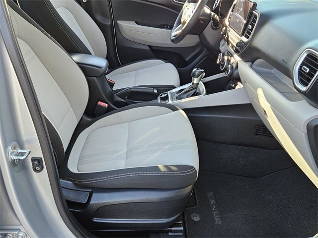 2021 Hyundai Venue SEL