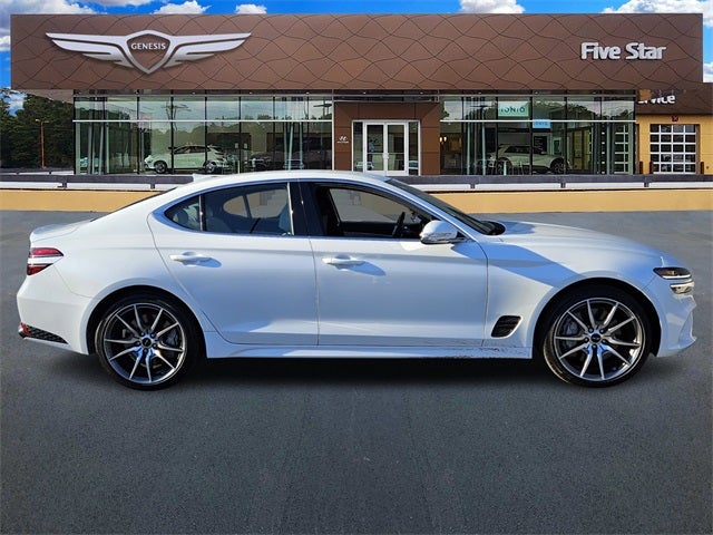 2025 Genesis G70 2.5T