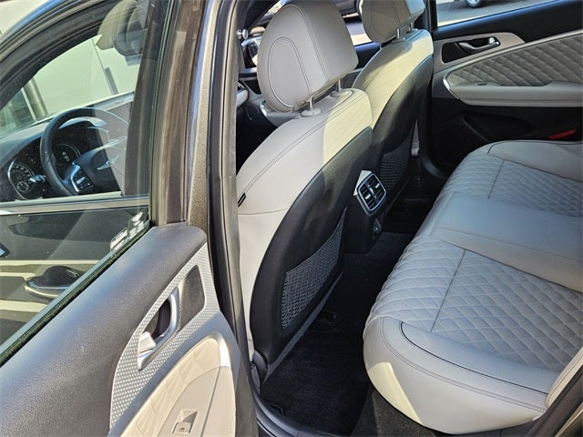 2023 Genesis G70 3.3T