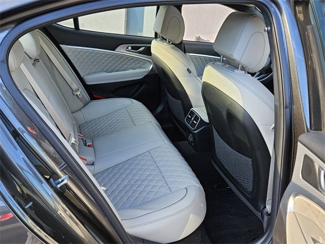 2023 Genesis G70 3.3T