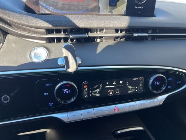 2023 Genesis GV70 2.5T