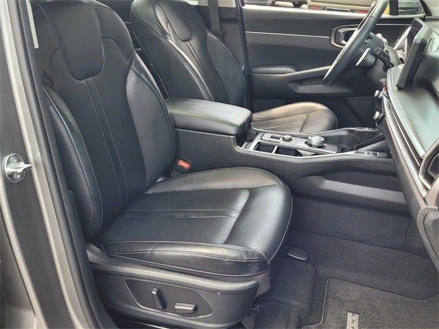 2025 Kia Sorento Hybrid EX