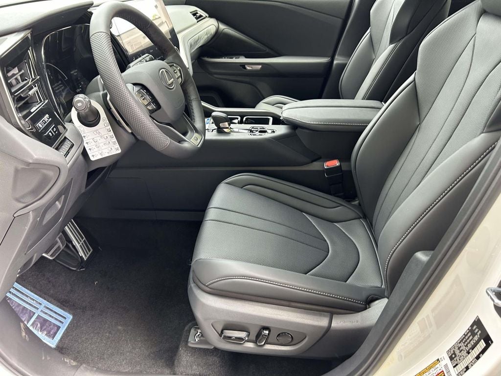 2026 Lexus TX HYBRID TX 500h F SPORT PERFORMANCE PREMIUM AWD