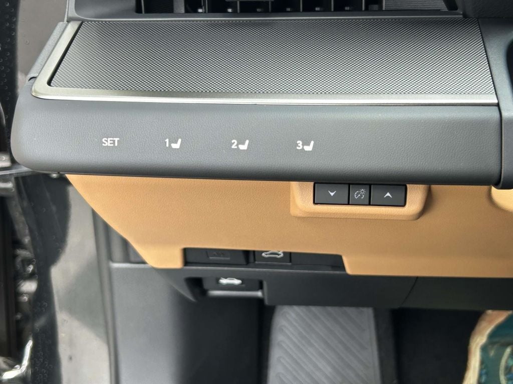 2026 Lexus ESe ES 350e LUXURY