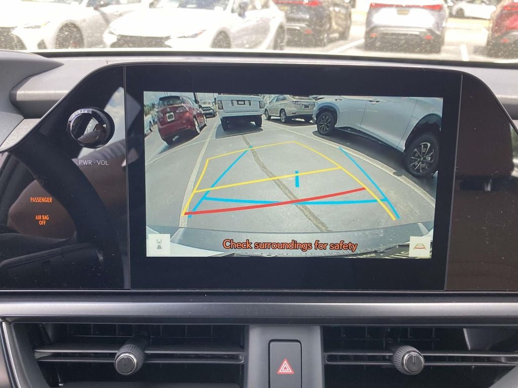 2026 Lexus UX HYBRID UX 300h PREMIUM