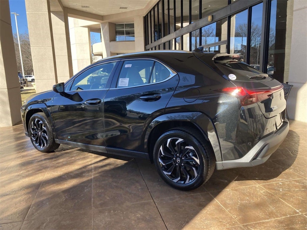 2025 Lexus UX HYBRID UX 300h PREMIUM
