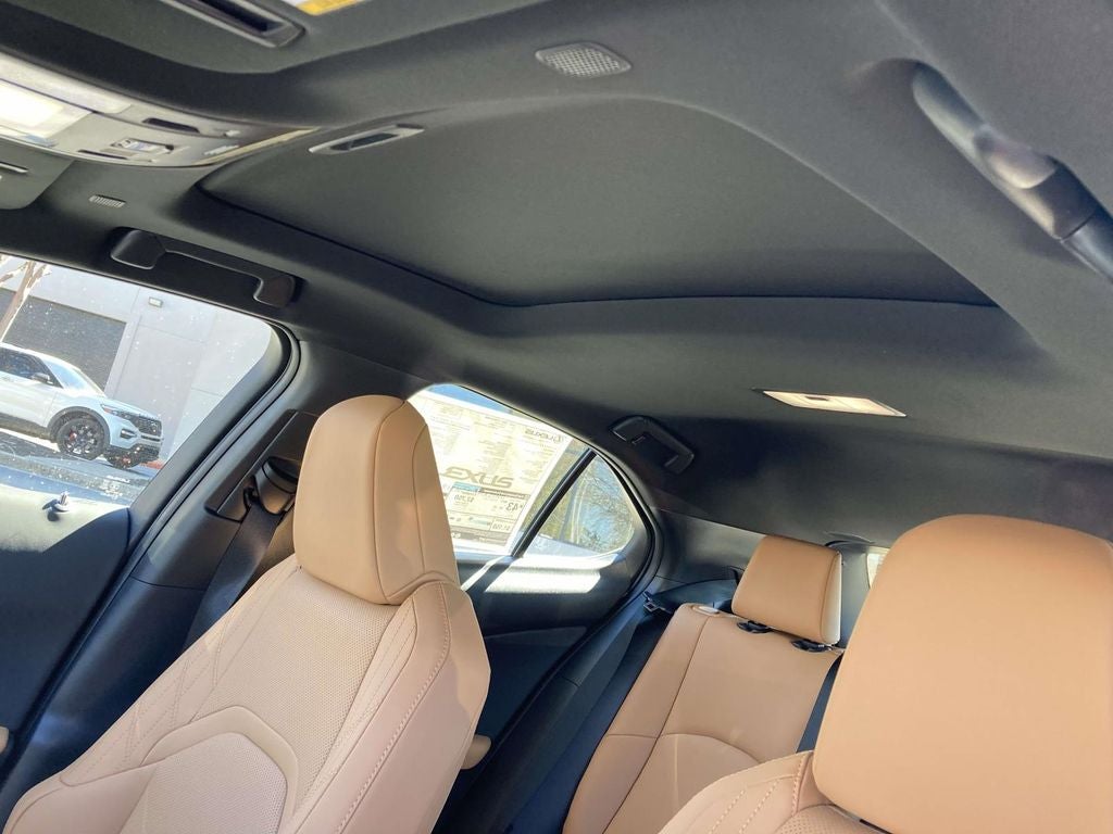 2026 Lexus UX HYBRID UX 300h PREMIUM