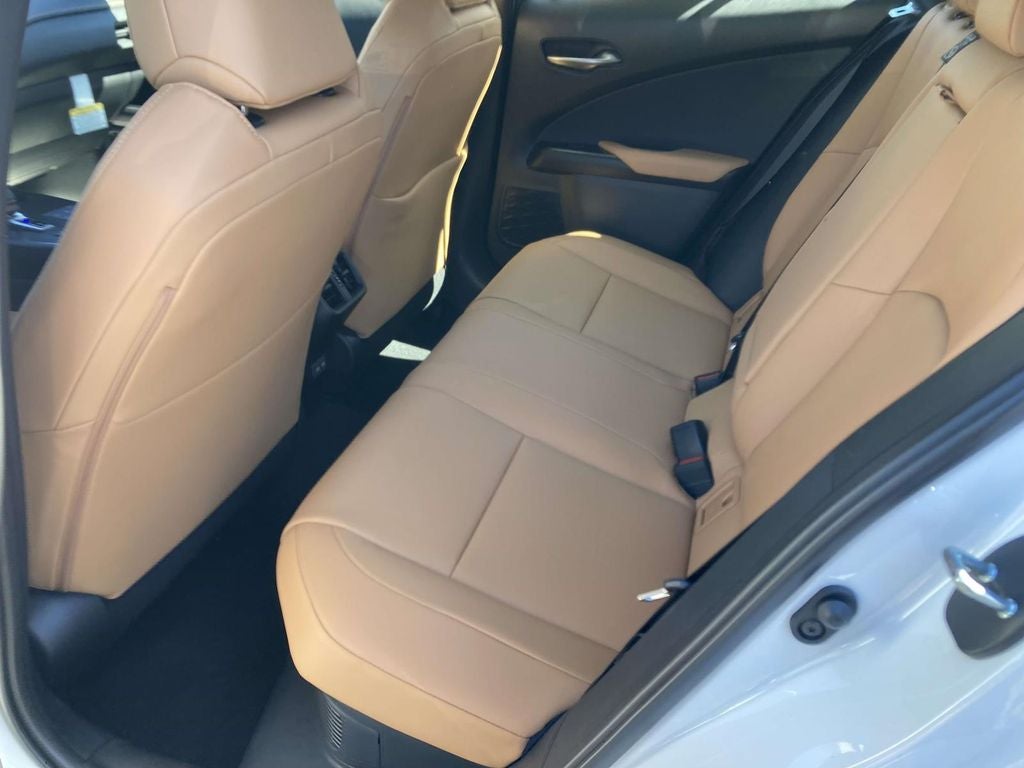 2026 Lexus UX HYBRID UX 300h PREMIUM