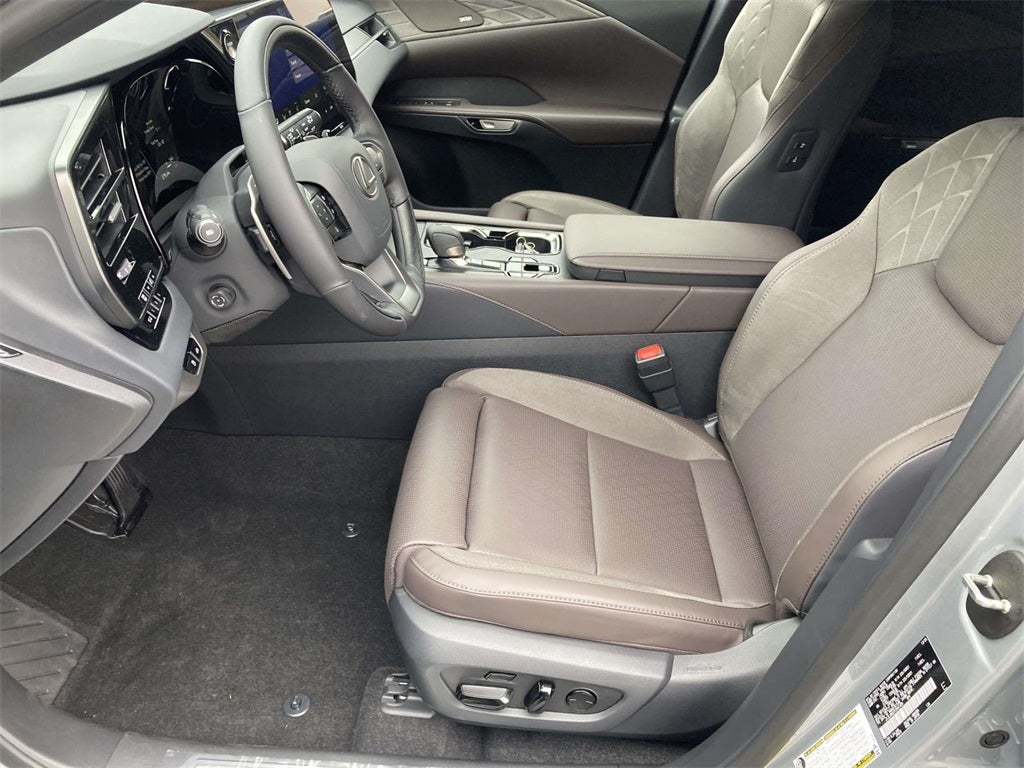 2026 Lexus RX PLUG-IN HYBRID ELECTRIC VEHICLE RX 450h+ LUXURY AWD