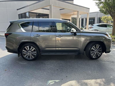 2026 Lexus LX 600 LUXURY