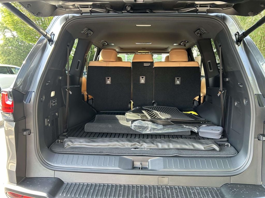 2026 Lexus LX 600 LUXURY