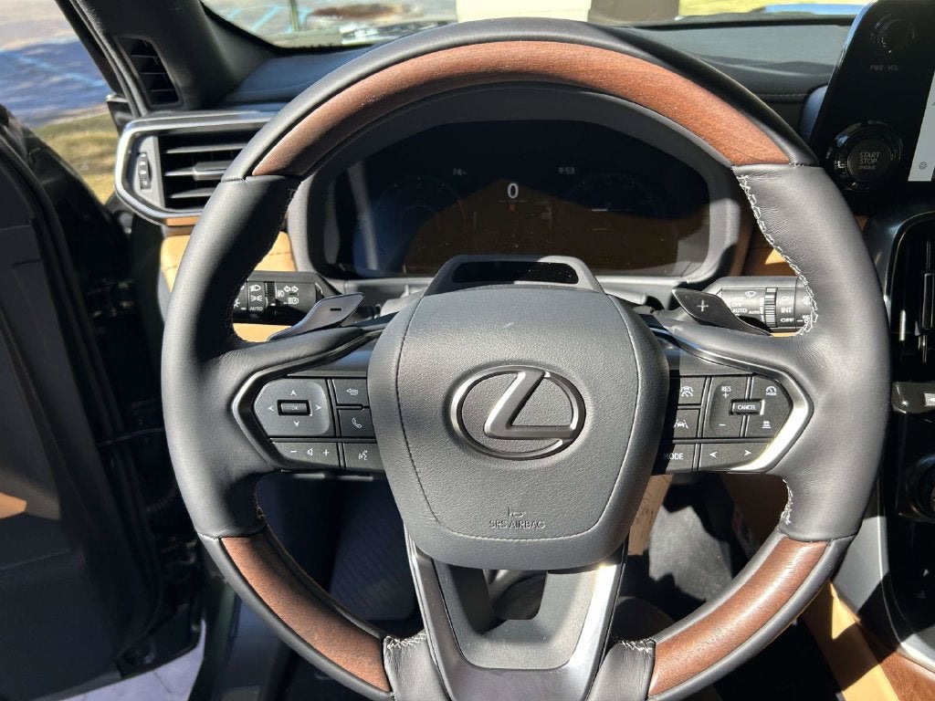 2026 Lexus LX 600 LUXURY