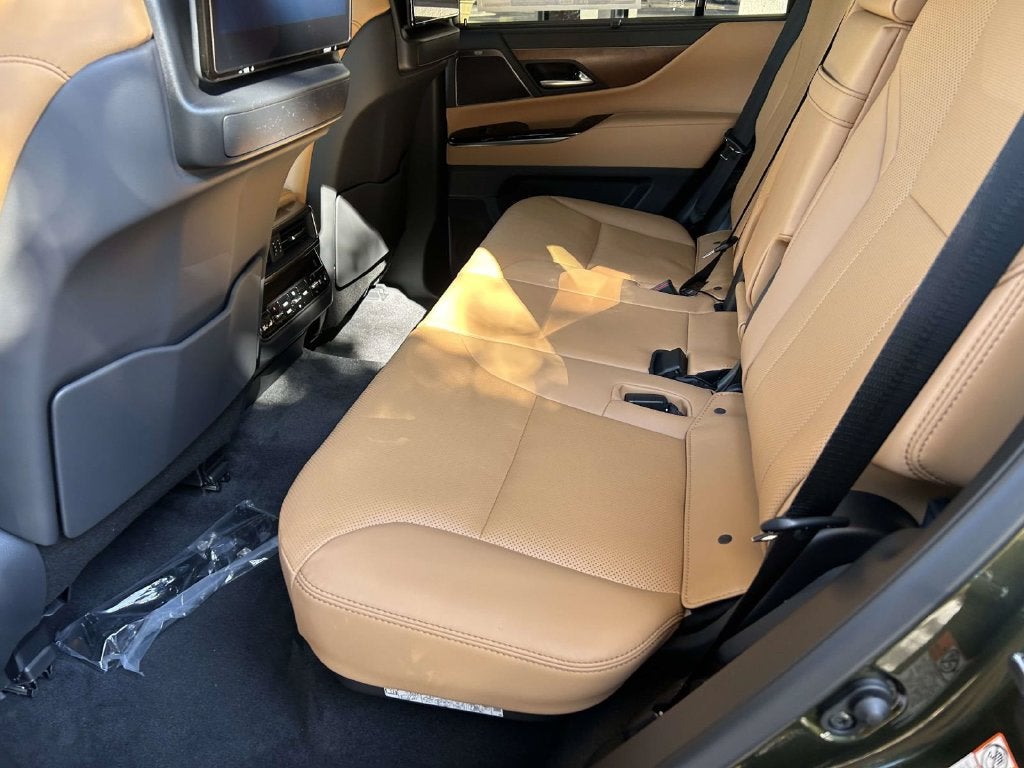 2026 Lexus LX 600 LUXURY