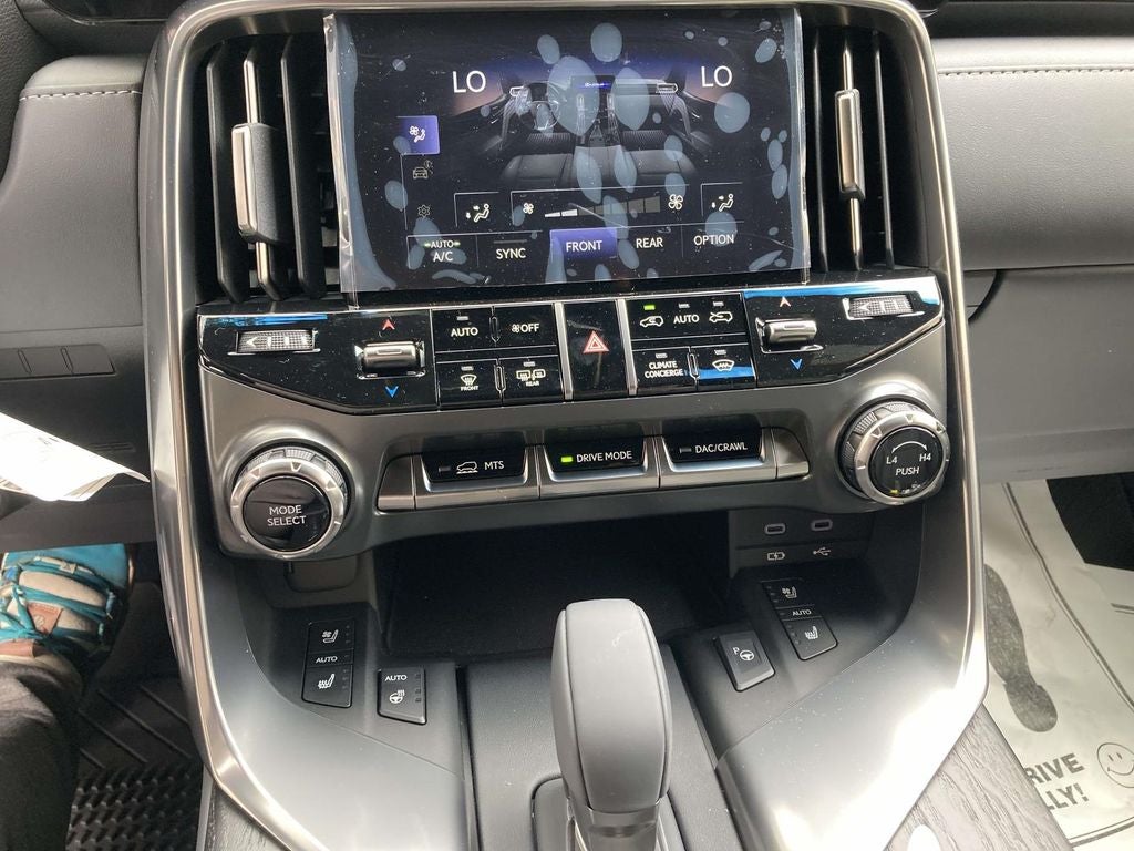 2026 Lexus LX HYBRID LX 700h LUXURY