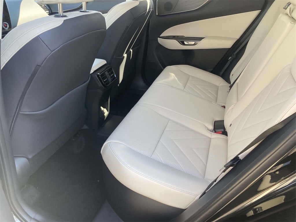 2026 Lexus NX PLUG-IN HYBRID ELECTRIC VEHICLE NX 450h+ LUXURY AWD