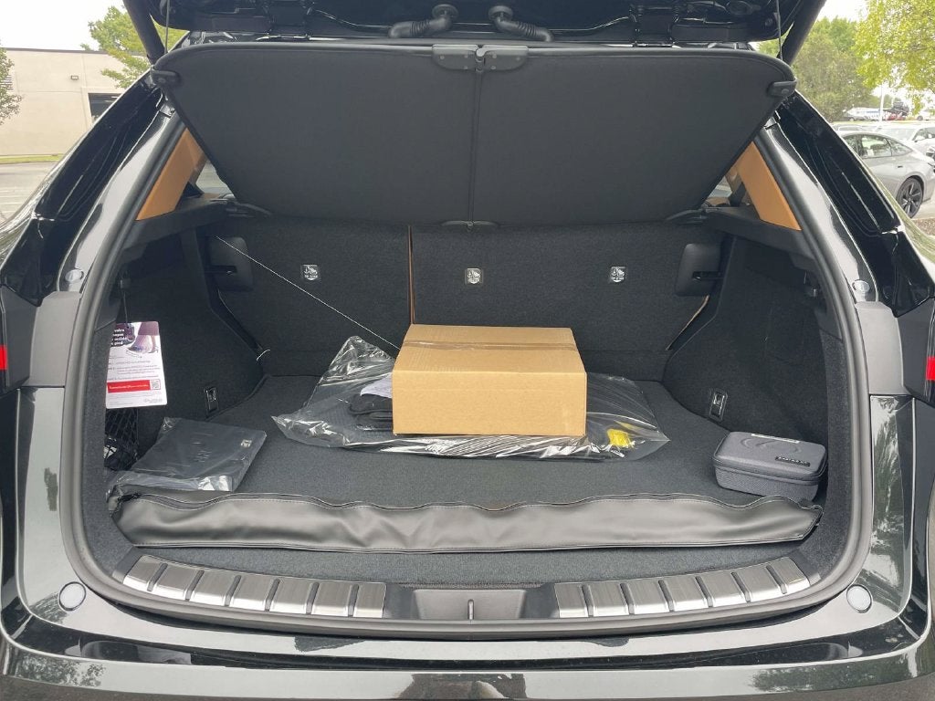 2026 Lexus NX PLUG-IN HYBRID ELECTRIC VEHICLE NX 450h+ LUXURY AWD