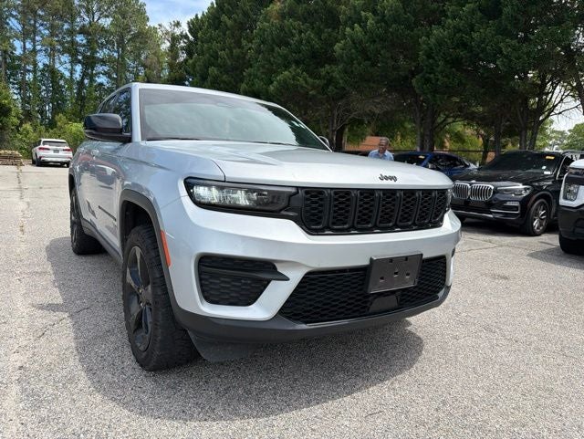 2022 Jeep Grand Cherokee Altitude
