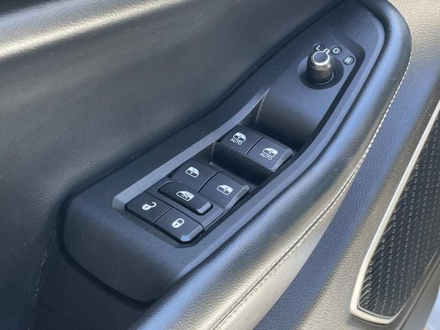2022 Jeep Grand Cherokee Altitude