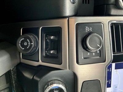 2022 Ford F-350SD Platinum
