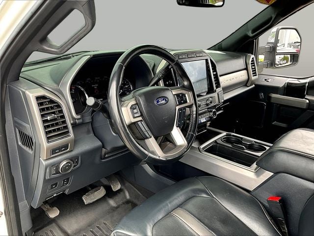 2022 Ford F-350SD Platinum