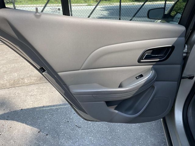 2014 Chevrolet Malibu LS 1LS