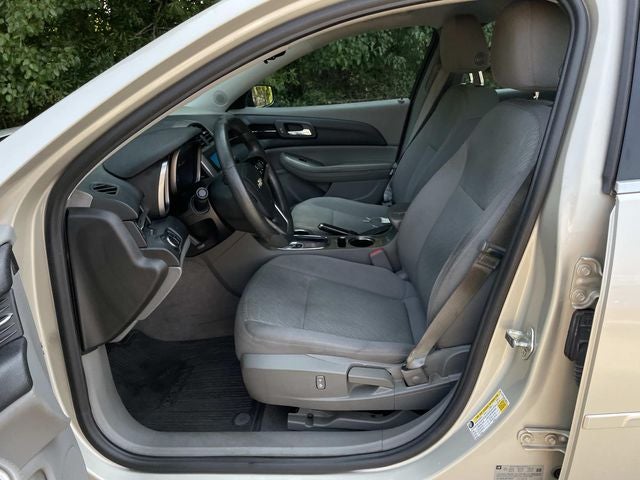 2014 Chevrolet Malibu LS 1LS