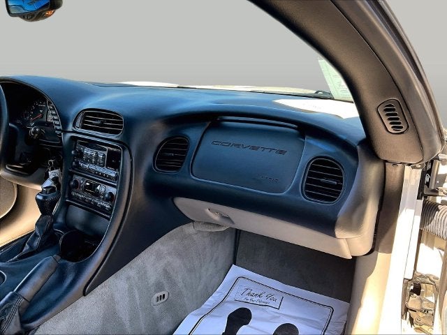 2002 Chevrolet Corvette Base