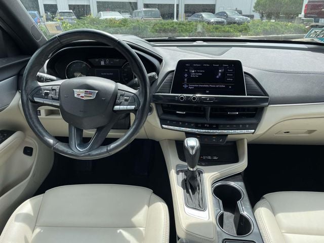2022 Cadillac CT4 Luxury