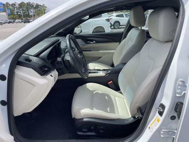 2022 Cadillac CT4 Luxury