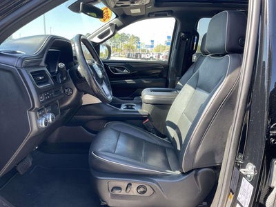 2022 GMC Yukon XL SLT