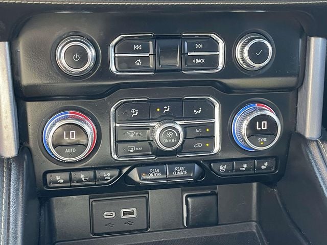 2022 GMC Yukon XL SLT