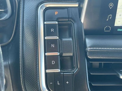 2022 GMC Yukon XL SLT