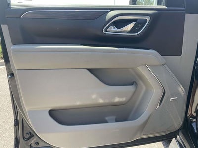2023 Chevrolet Suburban LT