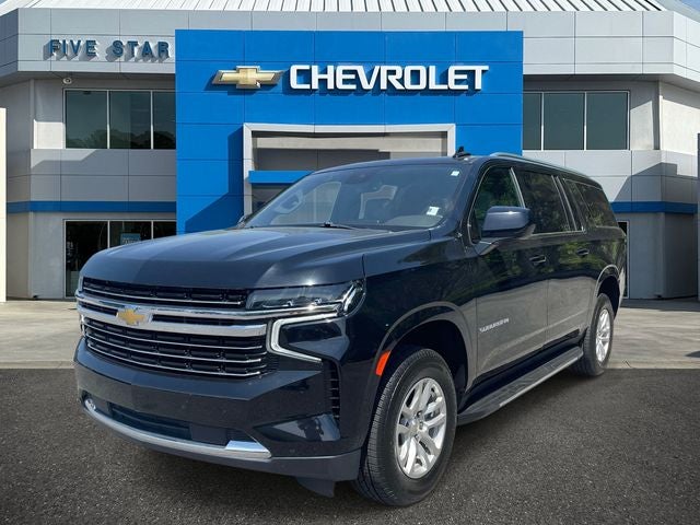 2023 Chevrolet Suburban LT