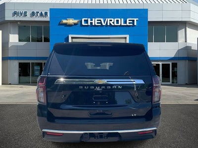 2023 Chevrolet Suburban LT