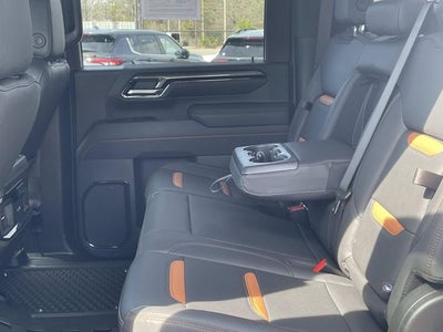 2025 GMC Sierra 2500HD AT4