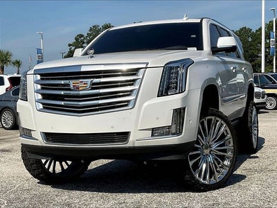 2019 Cadillac Escalade Platinum Edition