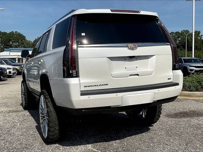 2019 Cadillac Escalade Platinum Edition
