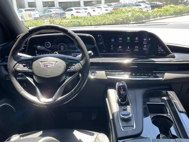 2023 Cadillac Escalade Sport
