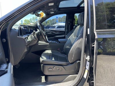 2023 Cadillac Escalade Sport