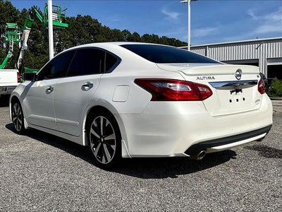 2016 Nissan Altima 2.5 SR