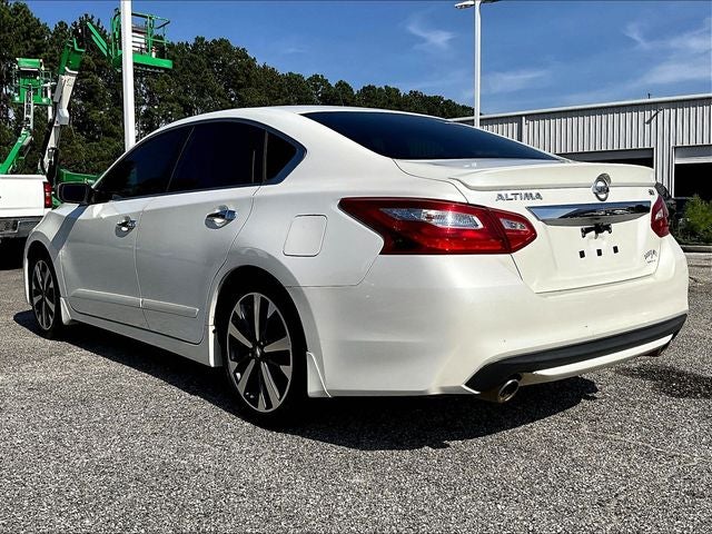2016 Nissan Altima 2.5 SR