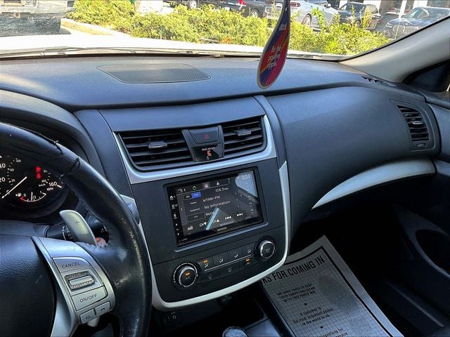 2016 Nissan Altima 2.5 SR