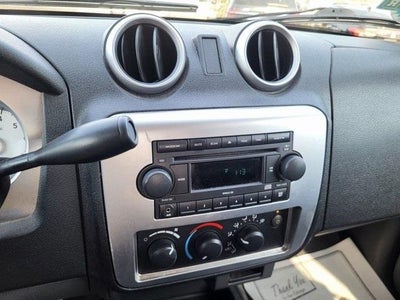 2007 Mitsubishi Raider LS