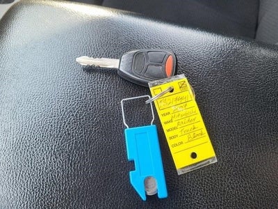 2007 Mitsubishi Raider LS