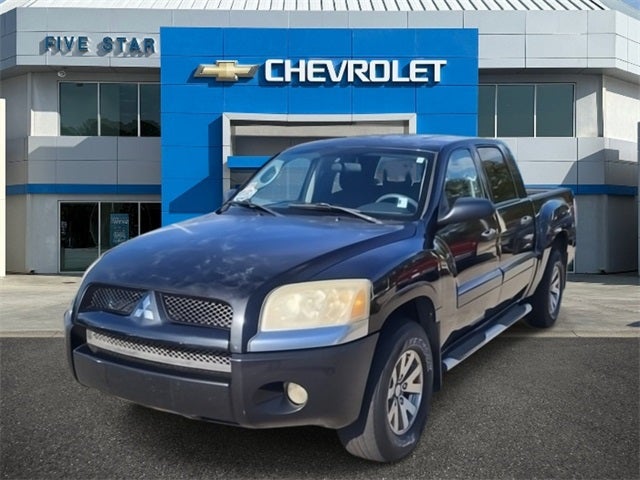2007 Mitsubishi Raider LS