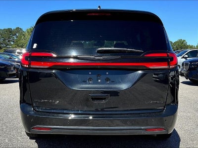 2025 Chrysler Pacifica Limited