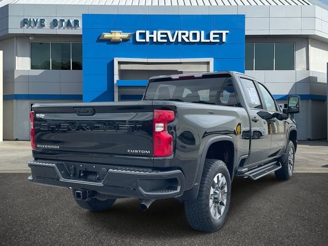 2024 Chevrolet Silverado 2500HD Custom